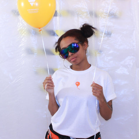 < Sent with Balloons > T in White/Tangerine